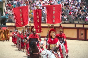 puy du fou le signe du triomphe