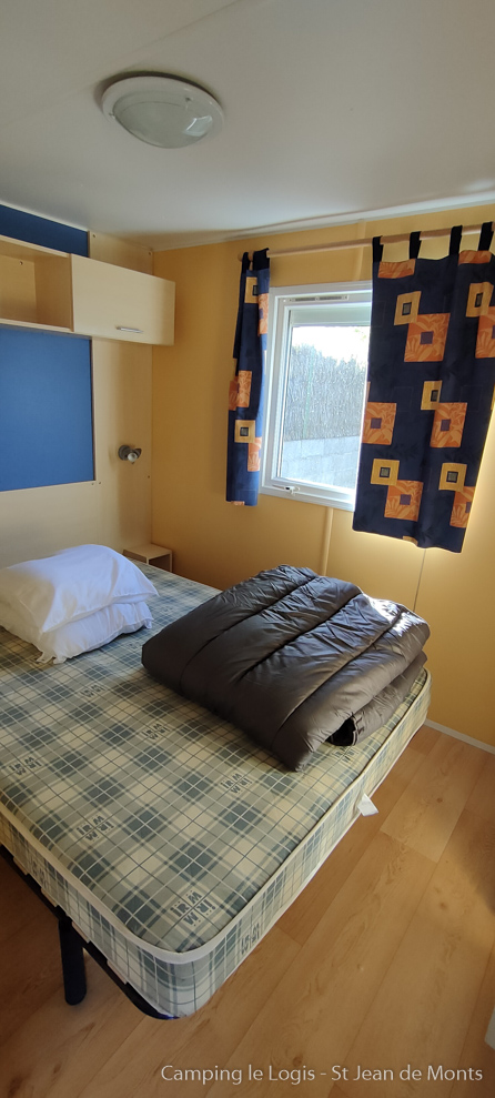 Chambre parentale mobil-home camping saint jean de monts avec piscine chauffée