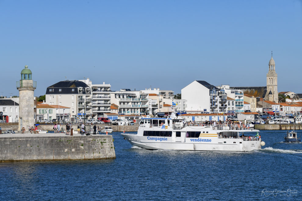 La Compagnie vendéenne pour aller sur l'Ile d'Yeu via Saint Gilles Croix de Vie